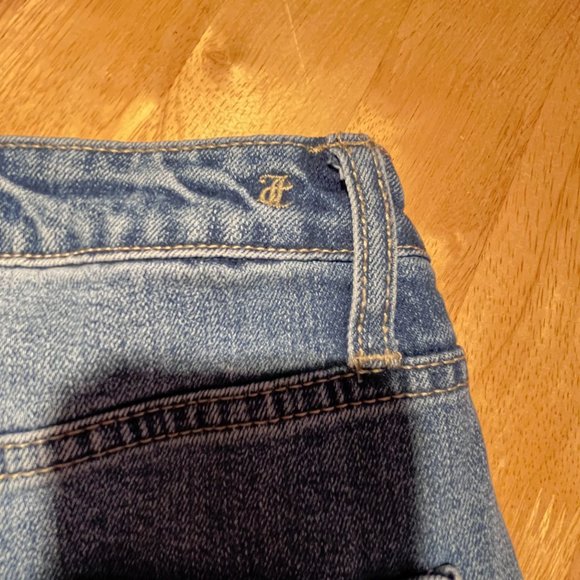 Juicy Couture Bell Bottom Jeans sz 25 - Picture 5 of 5